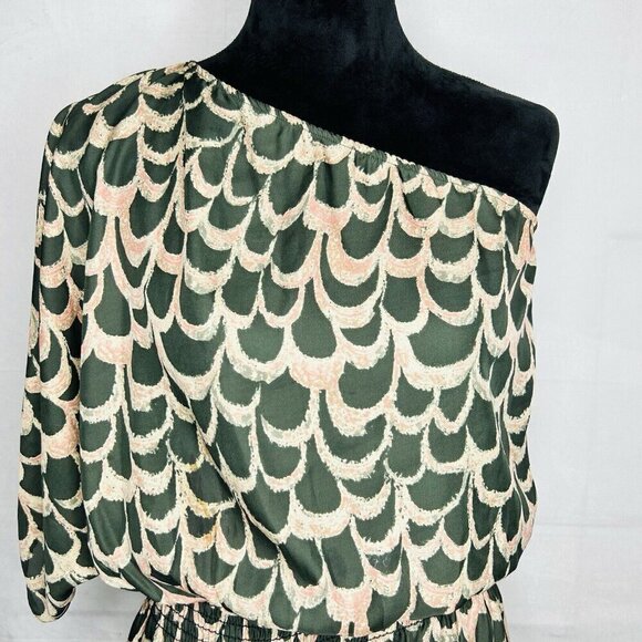 T-Bags Los Angeles One-Shoulder Top Size S Green Pink Scallop Pattern Smocked - Picture 3 of 7